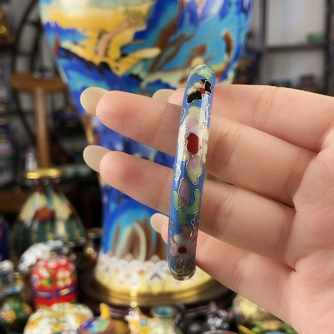 伊***园铜天蓝色景泰蓝开口镯