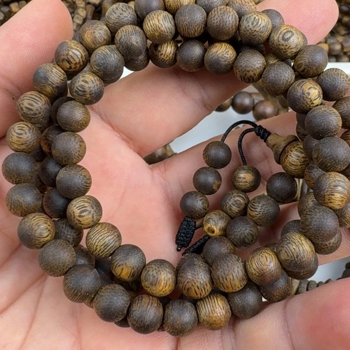 西***妹手串沉香张勺子手串22克