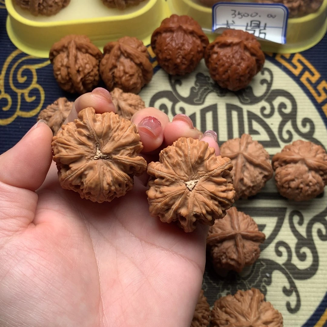 文玩核桃吊坠✨**✨文山38.9
