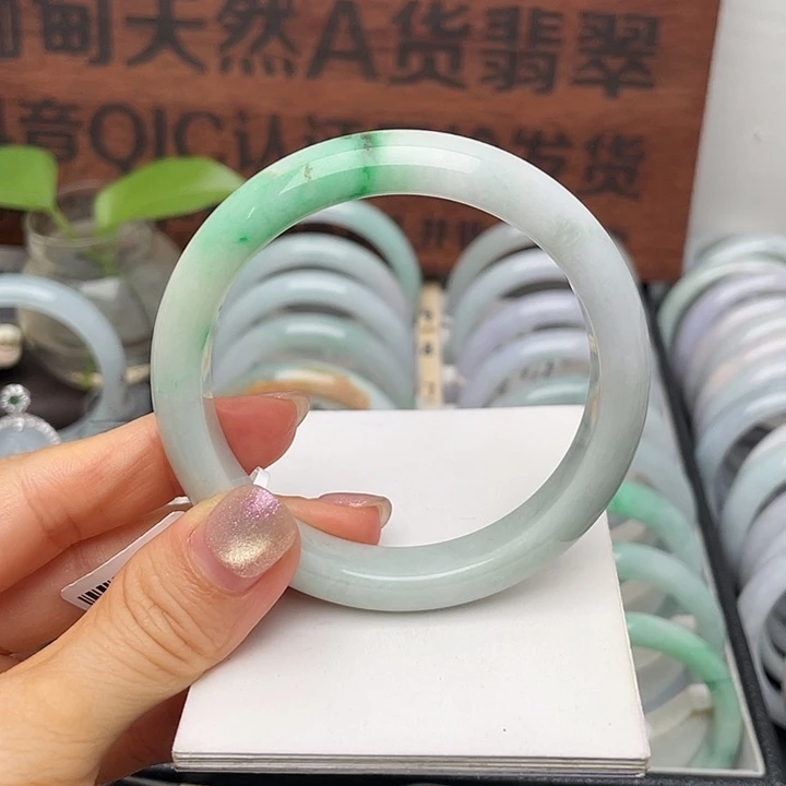 翡翠未镶嵌手镯58.3/12/8.4