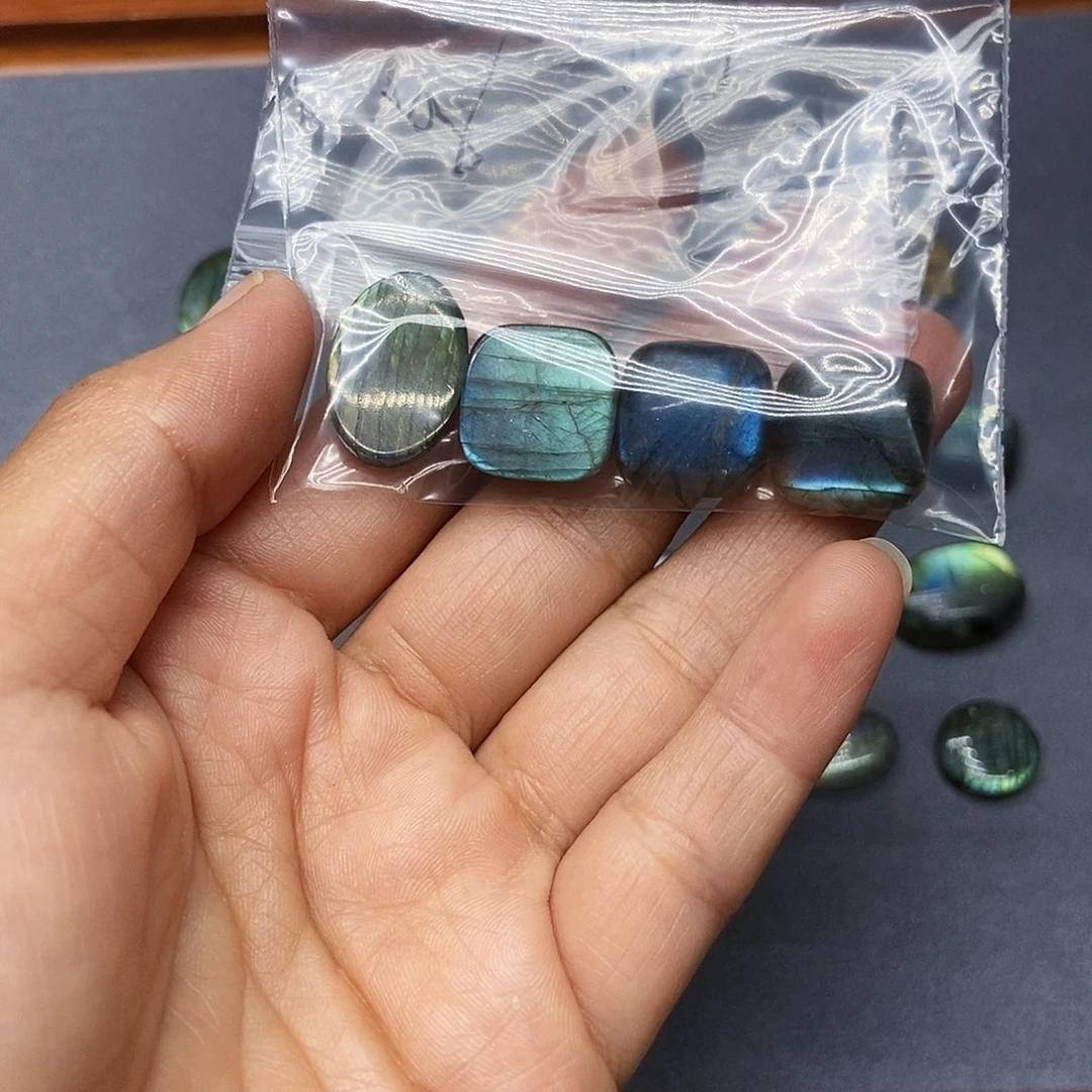 未镶嵌吊坠(不含链)长石一**秋