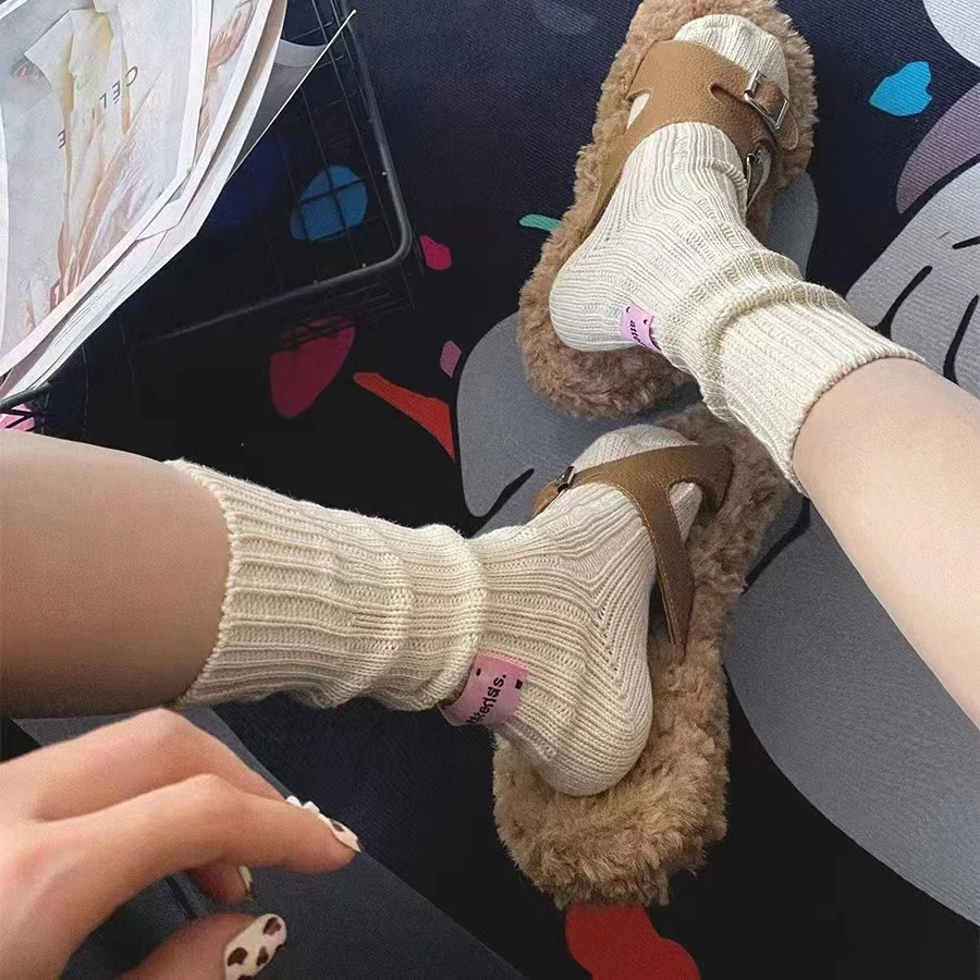 65秋冬新款多巴胺堆堆袜女韩系布标风纯色针织中筒袜子