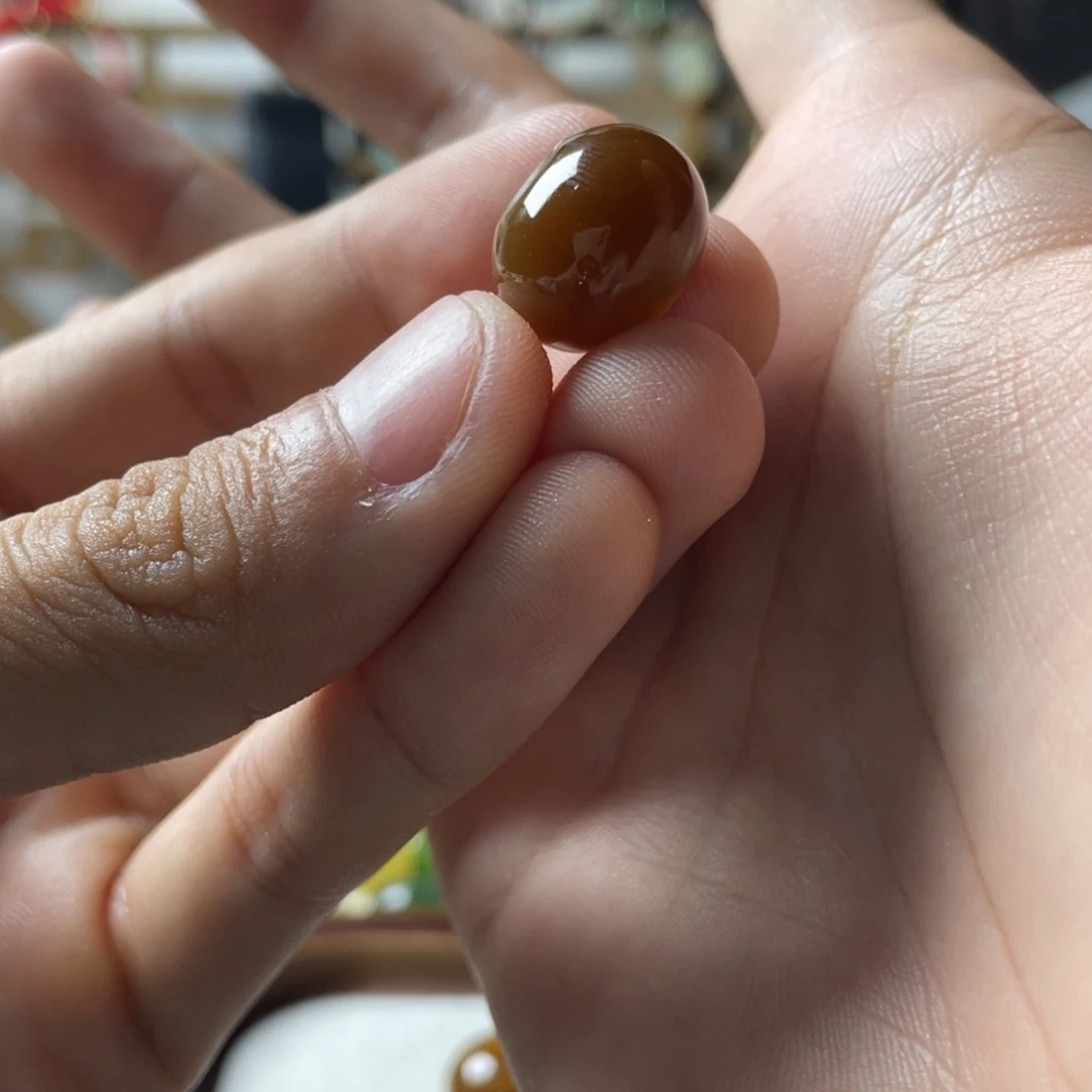 南***哒和田玉（糖玉）未镶嵌挂件