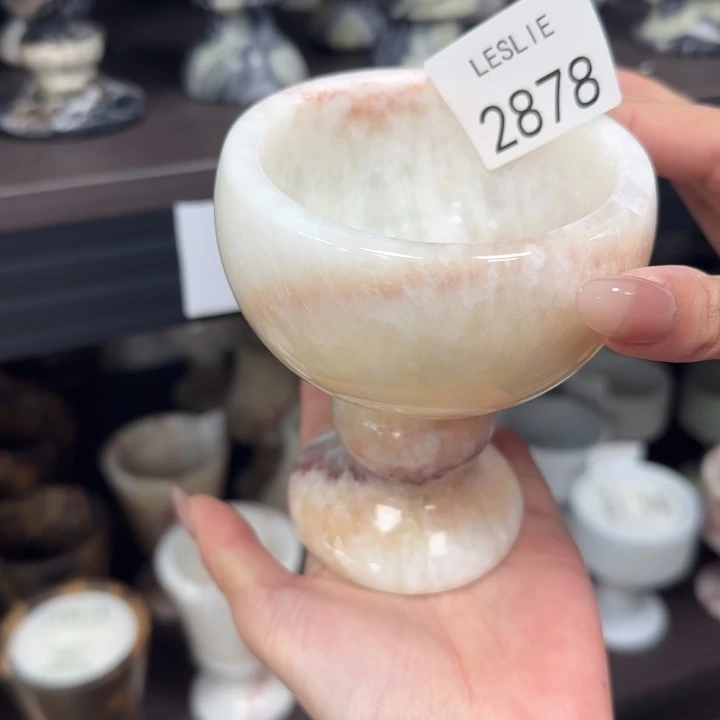 X2878.              福利