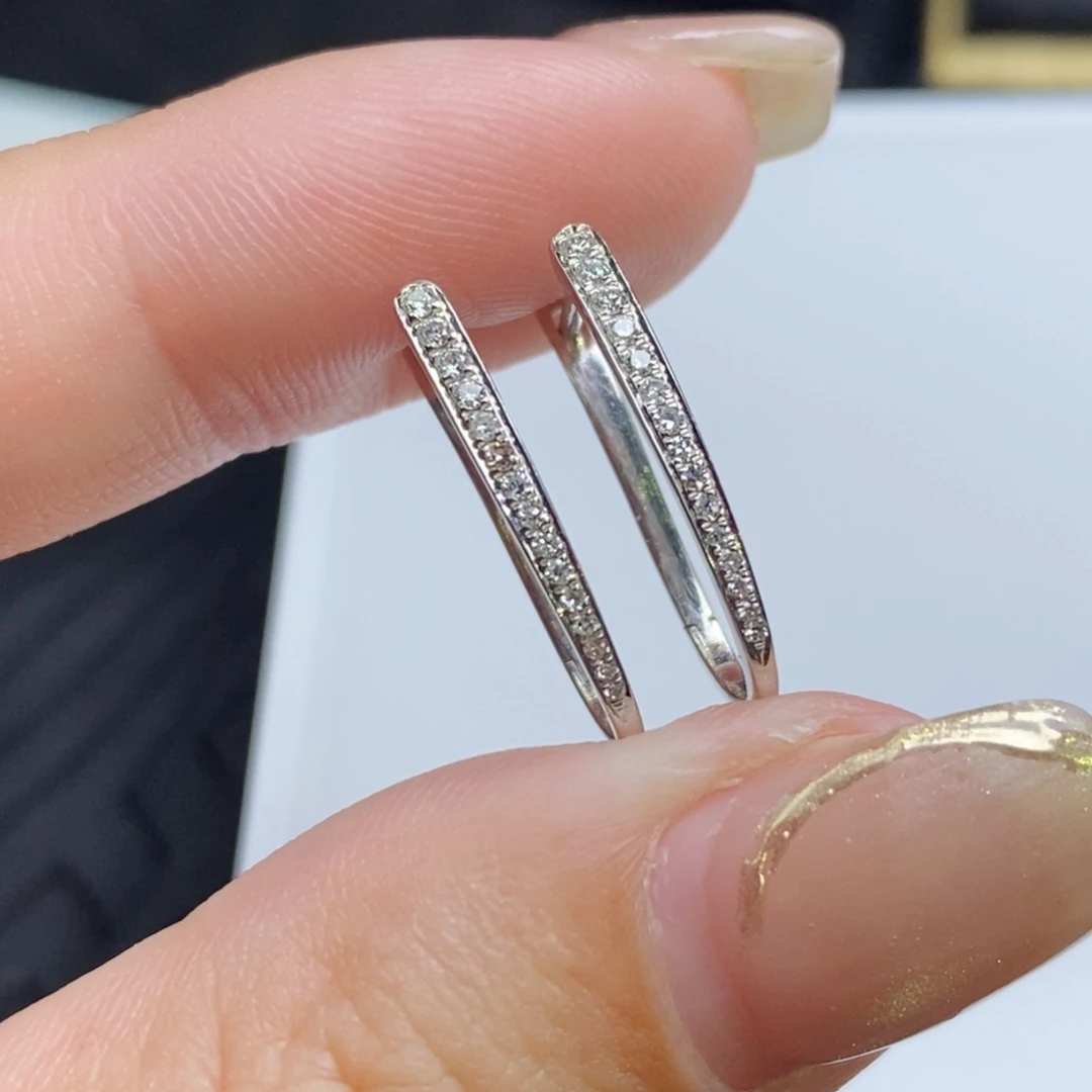 钻石18K金镶嵌耳饰渐变单排耳扣（可搭方糖、甜甜圈、双环）