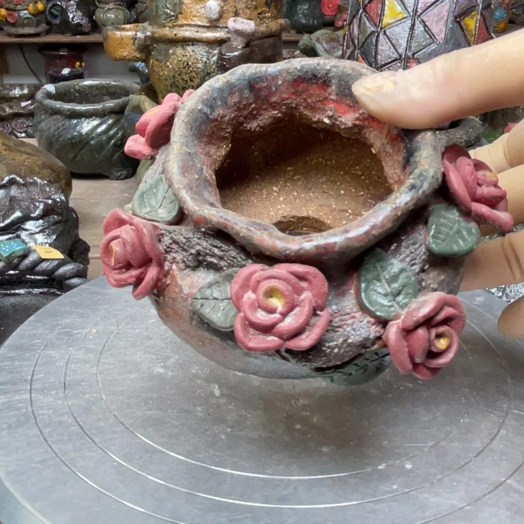 红陶粗砂陶瓷花盆