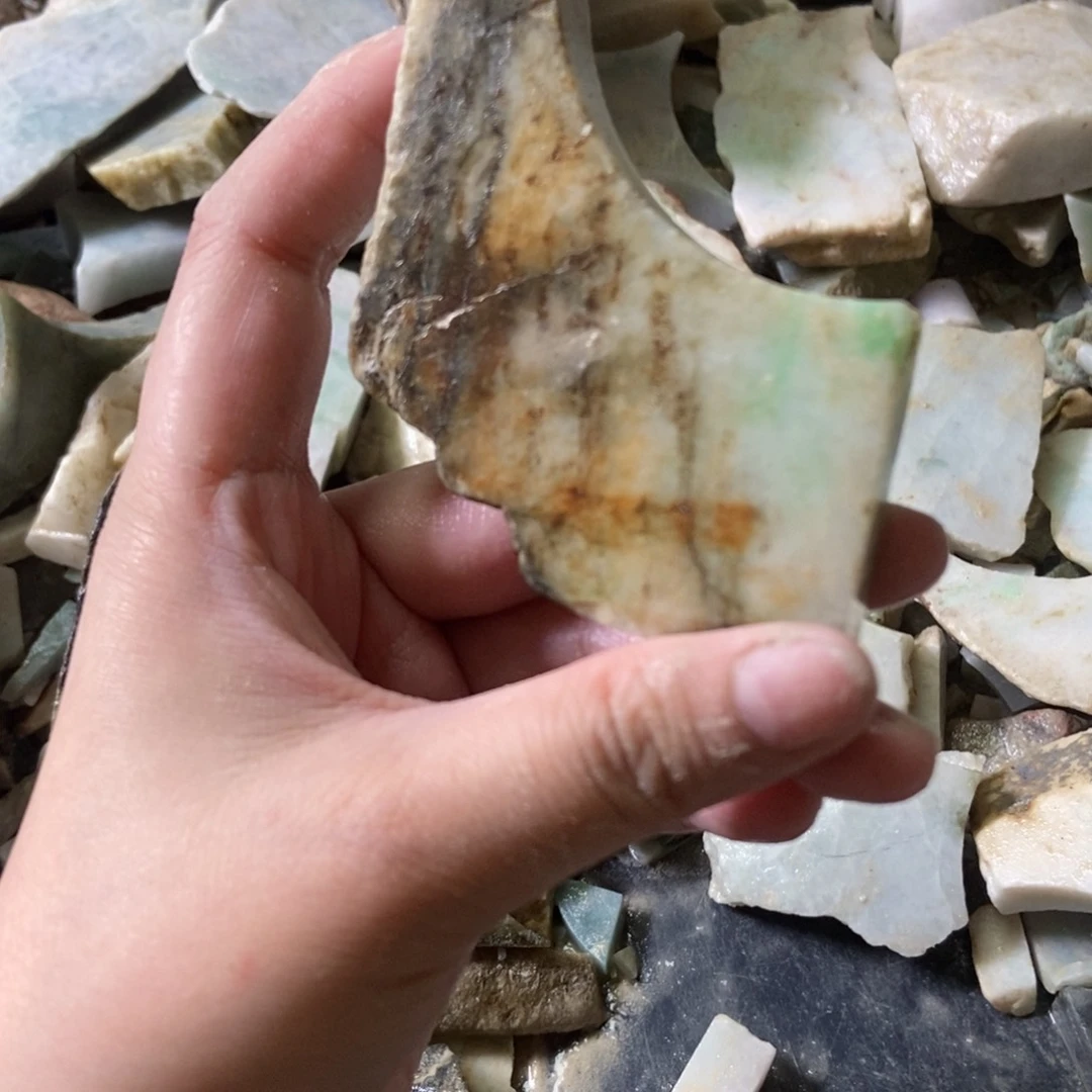 翡翠未镶嵌颈饰天然翡翠