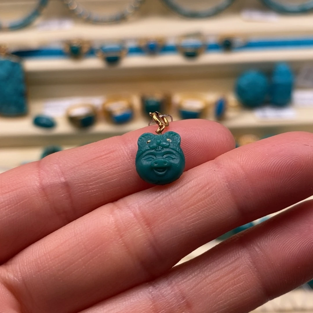 绿松石18K金镶嵌珠宝奇石直径9.5小配饰