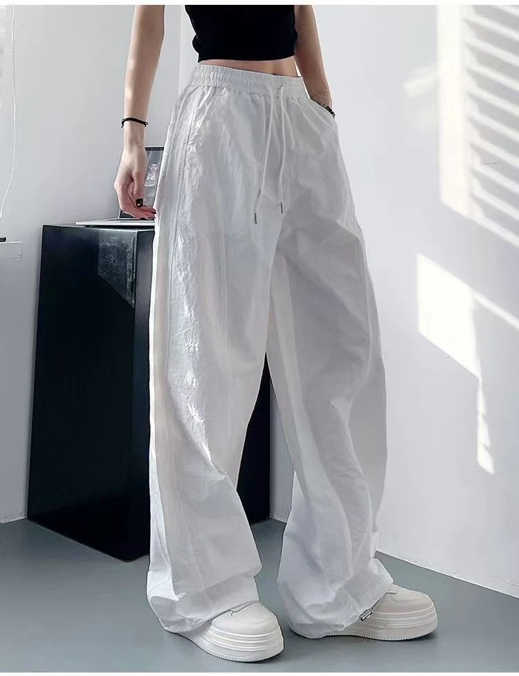 白色不透速干裤女夏季轻薄显瘦遮肉阔腿裤胖mm高腰褶皱运动工装裤