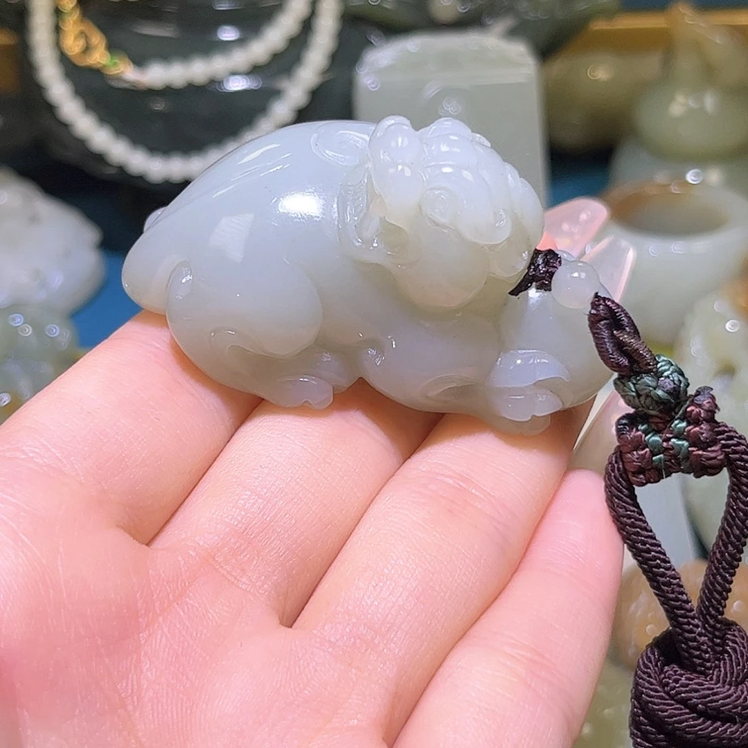 和田玉未镶嵌挂件