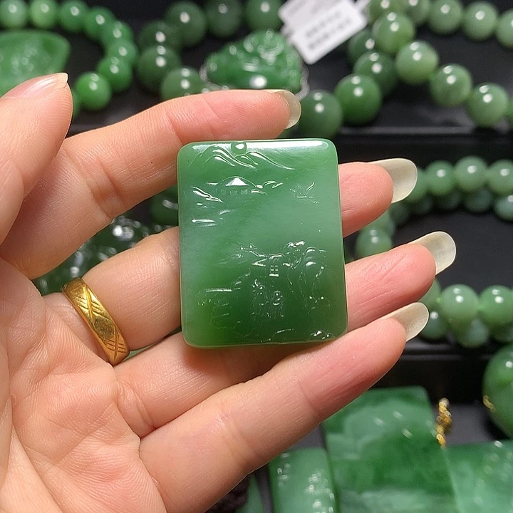 和田玉未镶嵌挂件