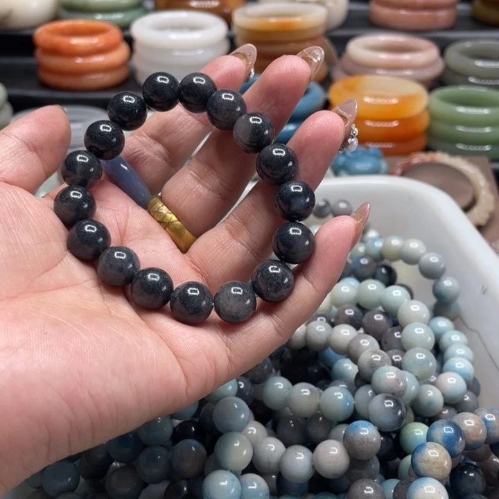 石英岩玉手镯合金