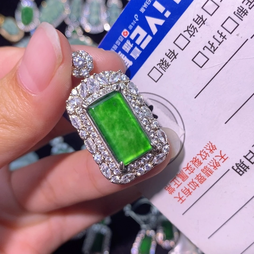 翡翠未镶嵌颈饰天然