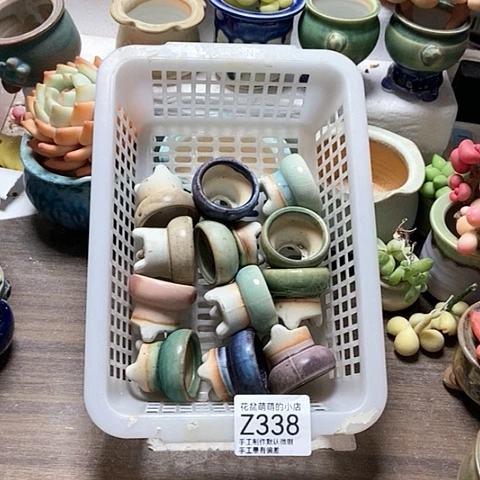 紫砂花盆338微瑕品口径3厘米左右的