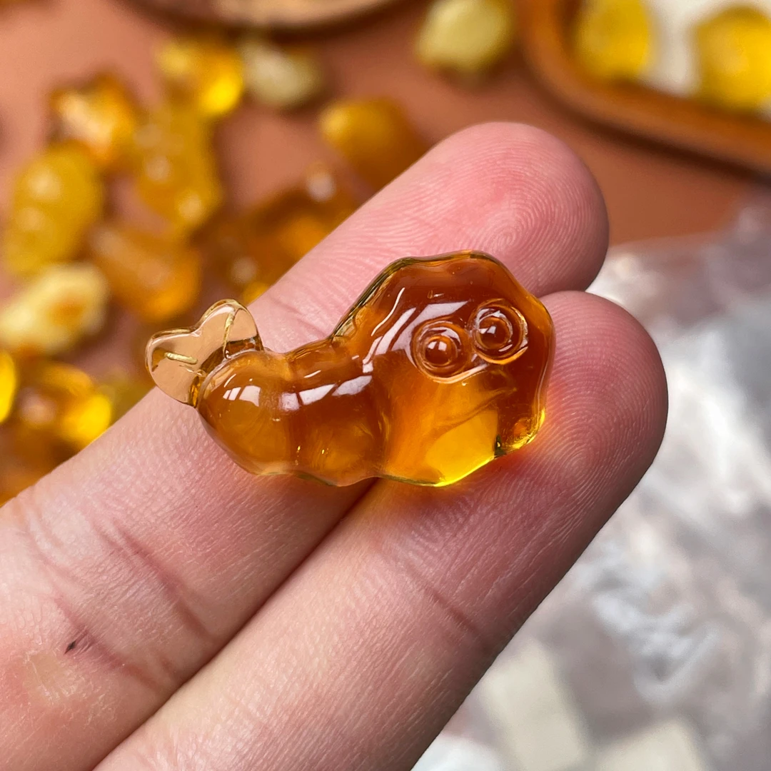 亮面炸虾 2.7g~天然蜜蜡琥珀雕刻件