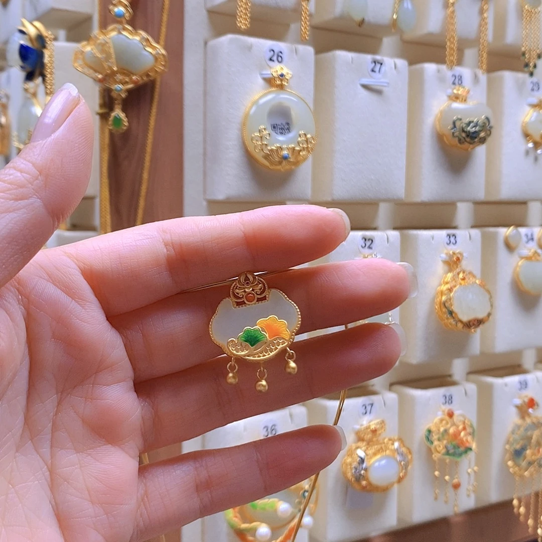 和田玉银S925镶嵌颈饰