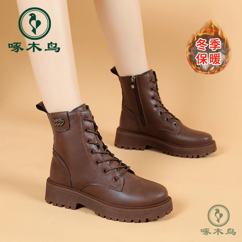 啄木鸟女鞋马丁靴冬季软底厚底圆头秋冬粗跟平底加绒系带D33改