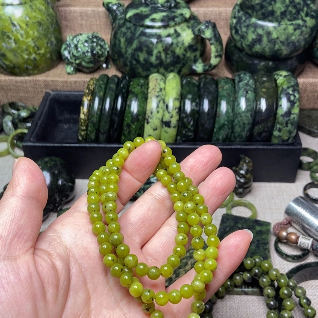 蛇纹石玉颈饰未镶嵌用****9