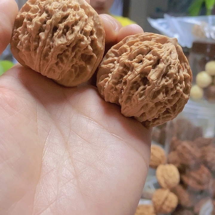 【闪购商品】文玩核桃把件44.5/45老款狮子头