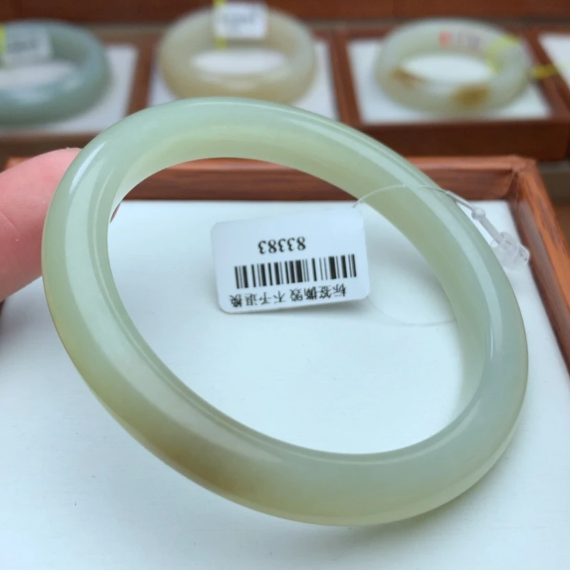 【闪购商品】和田玉手镯未镶嵌