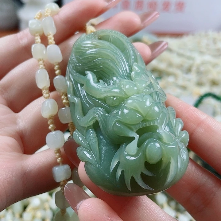 未镶嵌和田玉挂件