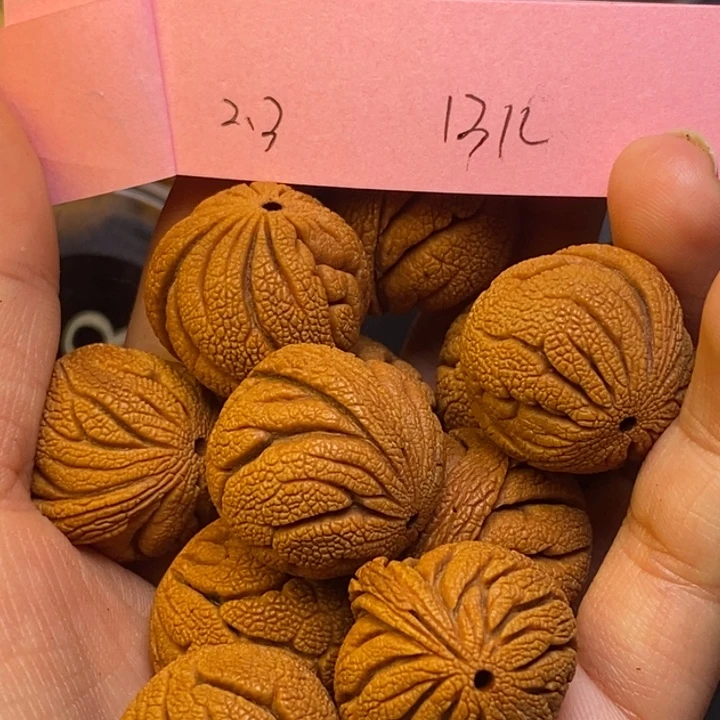 吊坠桃核秦岭龙纹桃核1