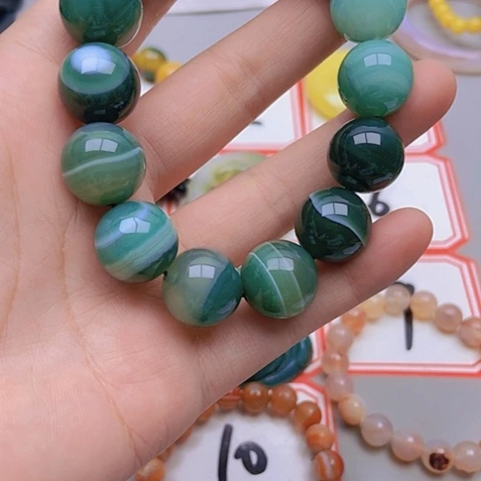 【闪购商品】玛瑙/玉髓未镶嵌珠宝半成品懂****有