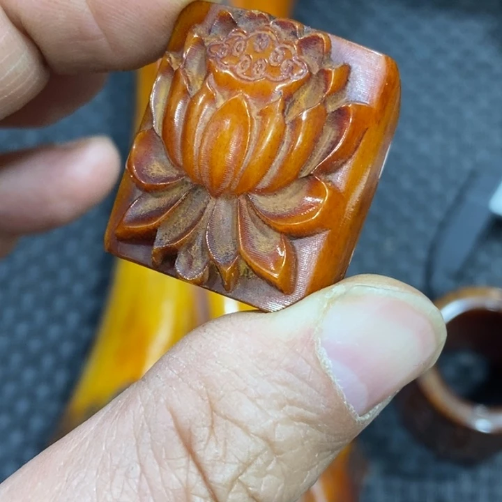 滴血莲花菩提手串