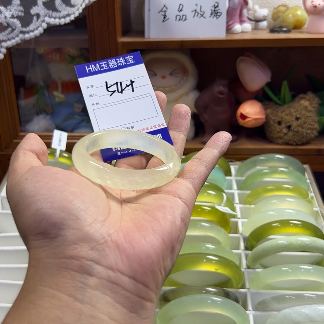 蛇纹石玉未镶嵌手镯539