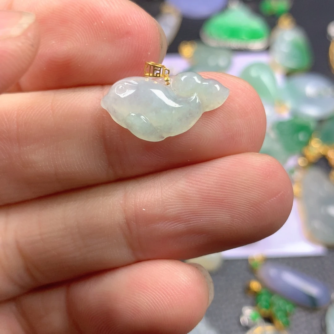 【闪购商品】翡翠颈饰18K金镶嵌翡翠