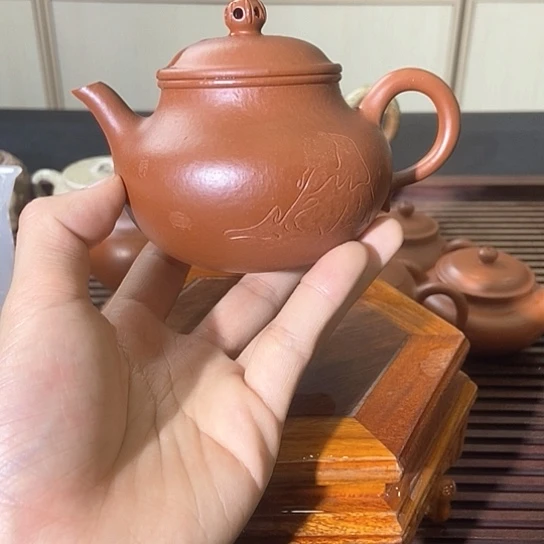 紫砂茶壶紫砂艺术学院的