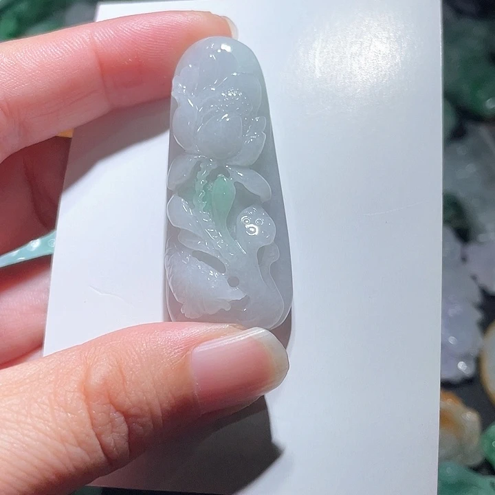 颈饰未镶嵌翡翠天
