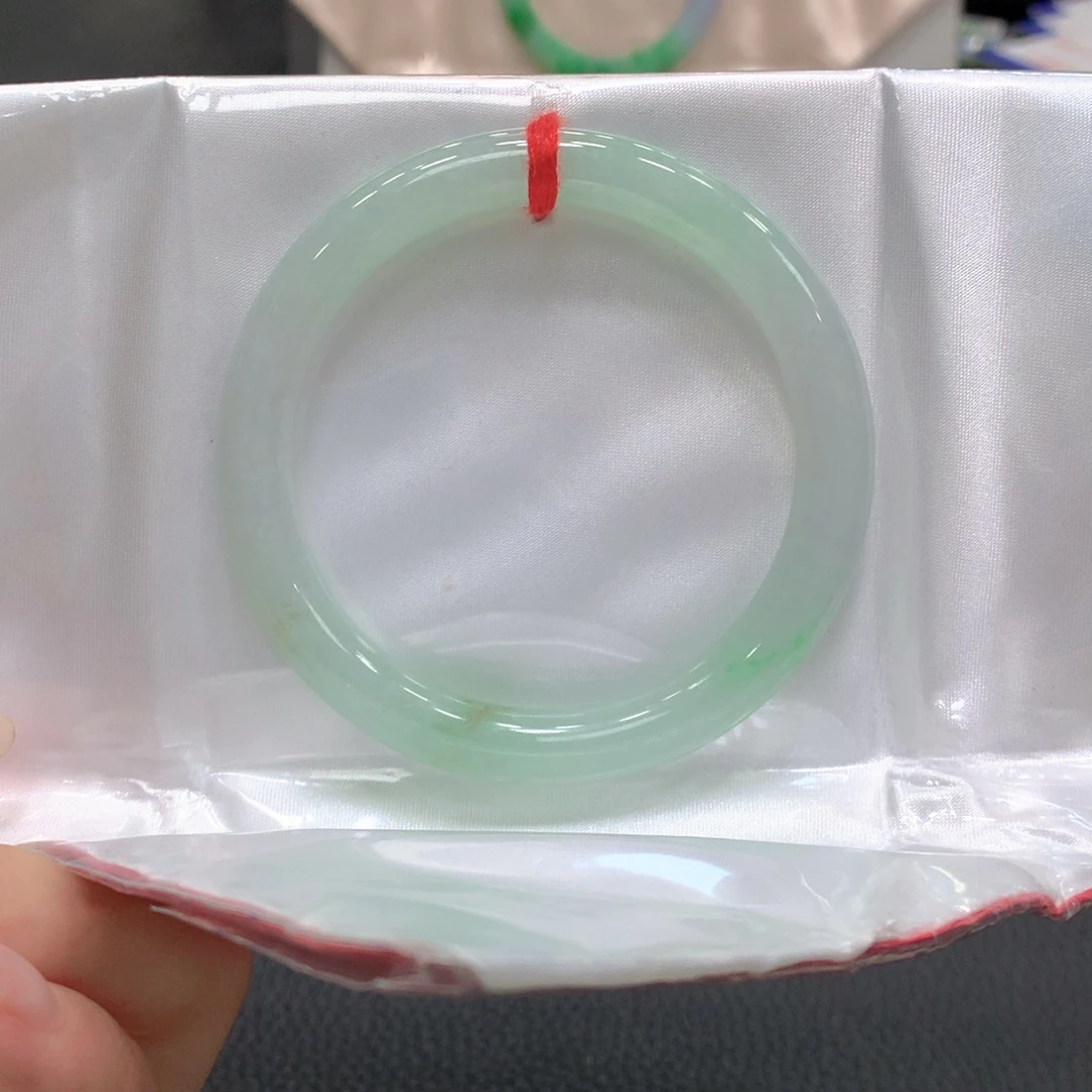 翡翠未镶嵌手镯14