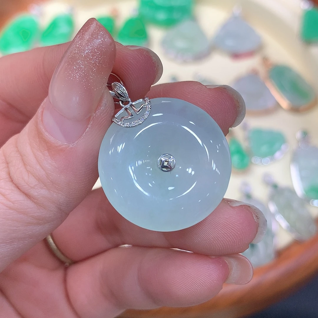 翡翠18K金镶嵌吊坠(不含链)