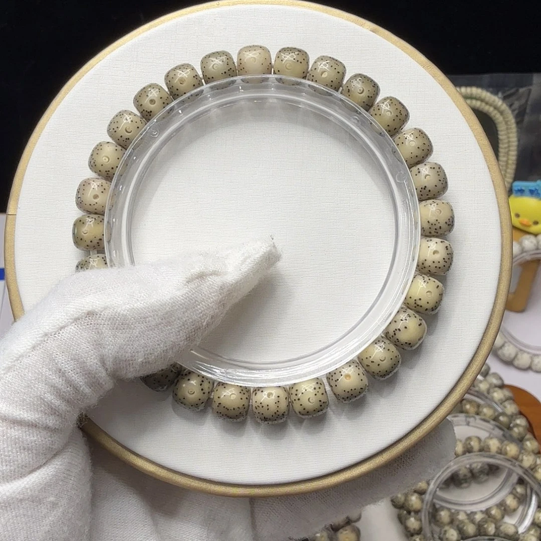 吊坠星月菩提绿幽灵