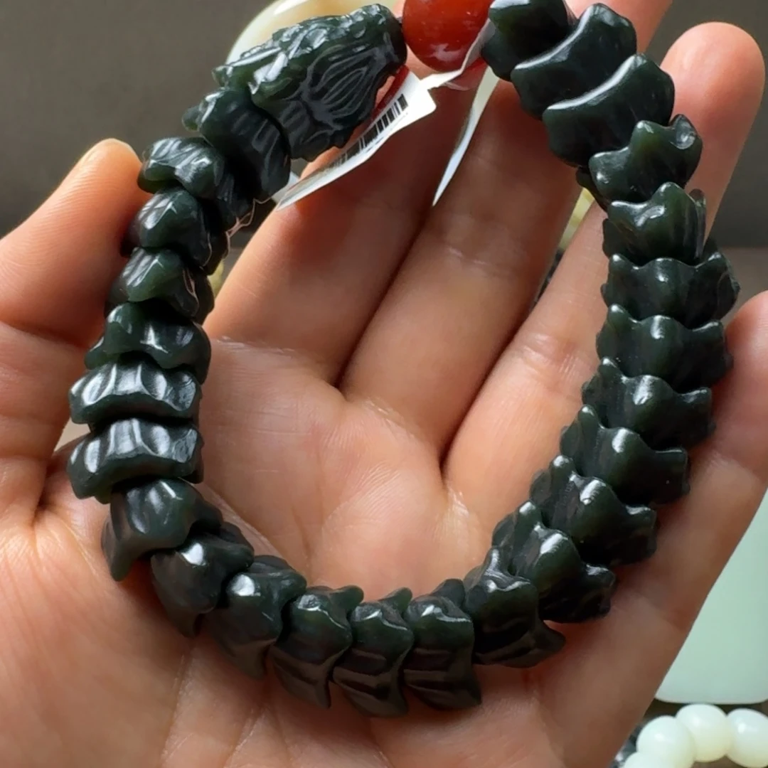 和田玉未镶嵌手串