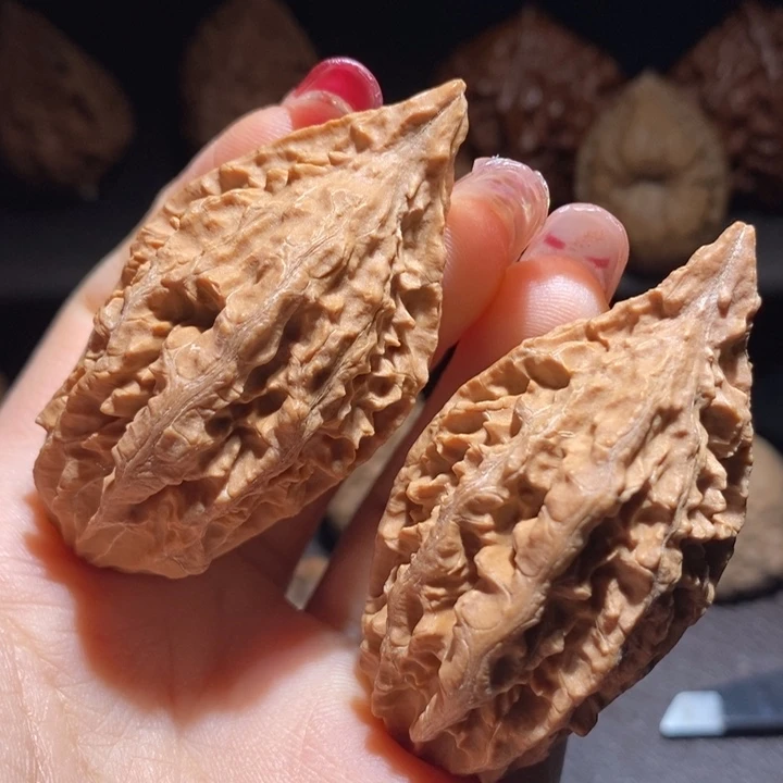 文玩核桃把件东北楸子4