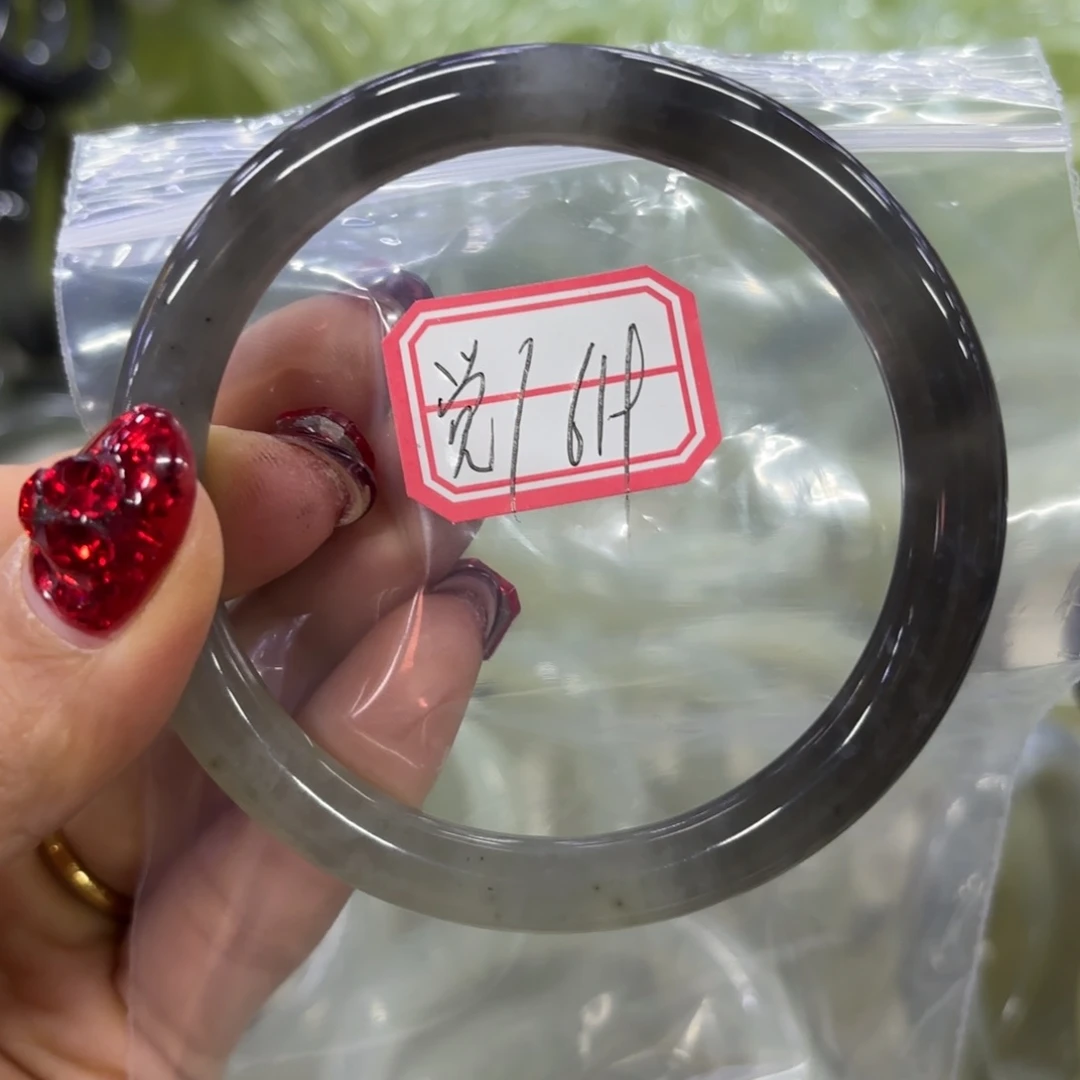 岫玉手镯未镶嵌滑****觉