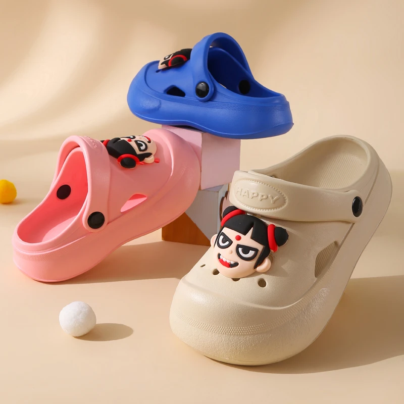 儿童洞洞拖鞋可爱男女童浴室内洗澡防滑外穿小孩包头沙滩凉拖