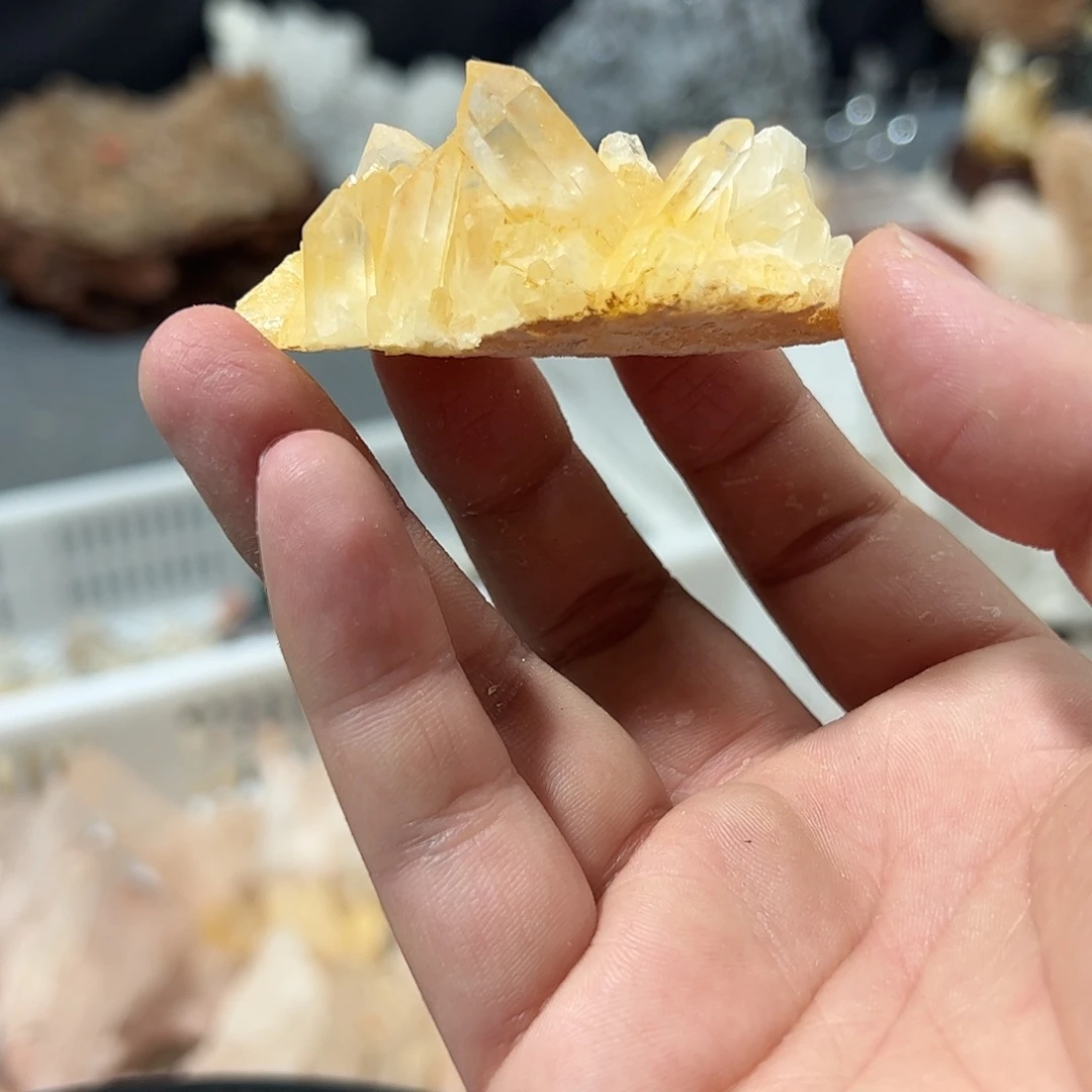 林***-珠宝半成品水晶未镶嵌