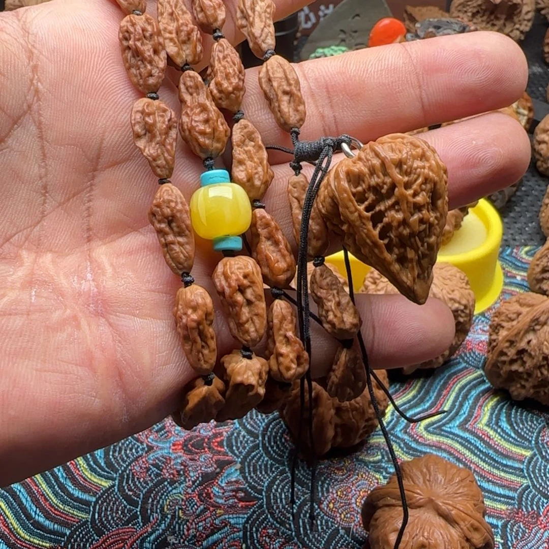 文玩核桃吊坠瓜子嵩山蛤蟆头50颗脖挂