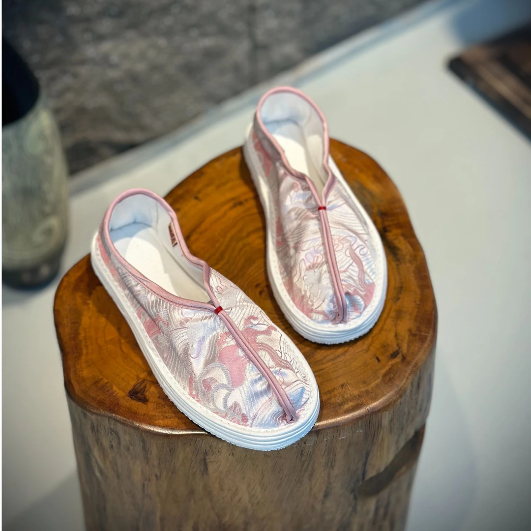 2025春上新【马上有钱】新中式时尚软底民族风低帮手工千层底布鞋