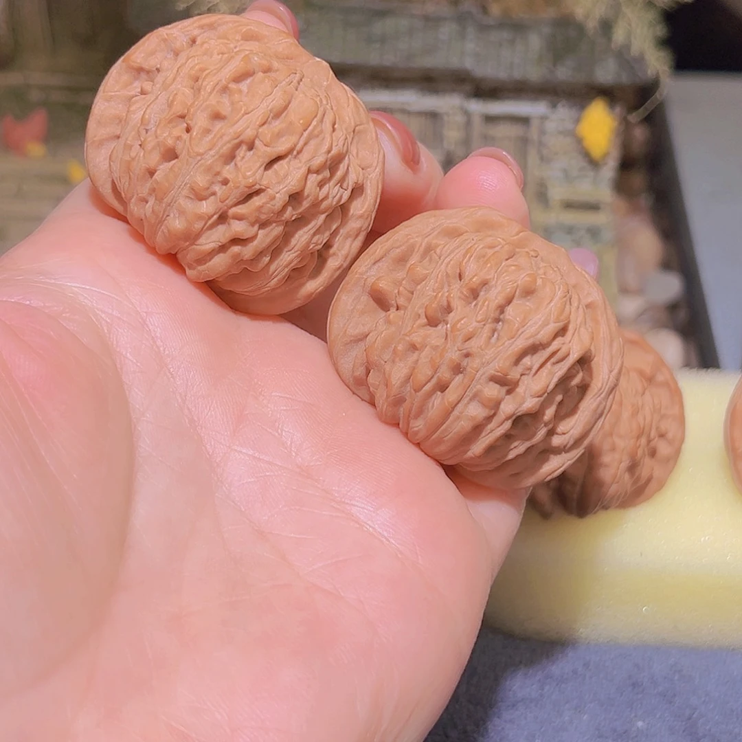 文玩核桃吊坠@*Q汉高楼40