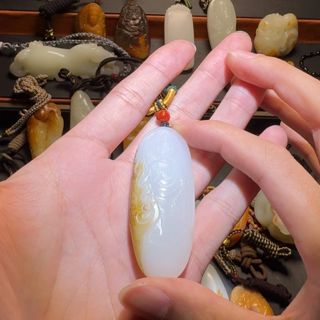 和田玉未镶嵌颈饰