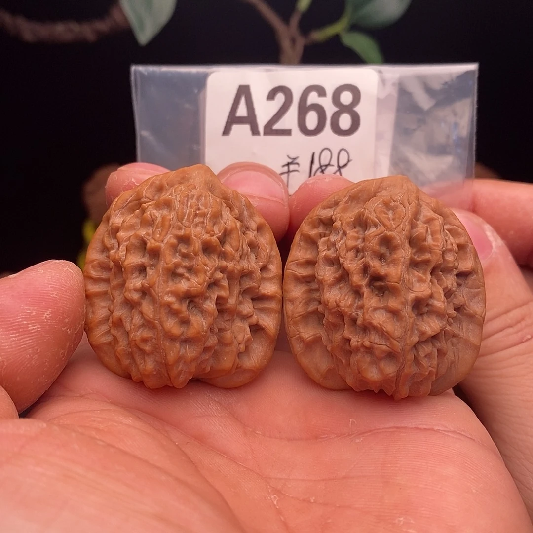 文玩核桃吊坠马老四37