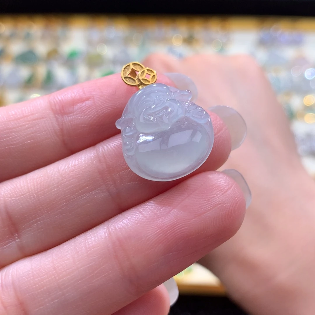 天****翡翠18K金镶嵌颈饰翡翠