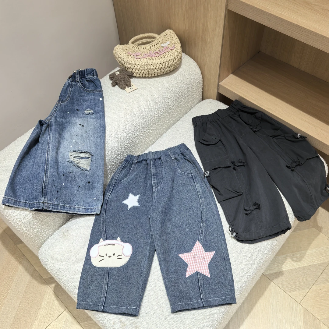 【彩虹家】2025秋款女童爱心卡通时尚弯刀牛仔裤子合集-66245