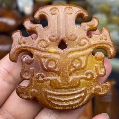 未镶嵌蛇纹石玉颈饰83