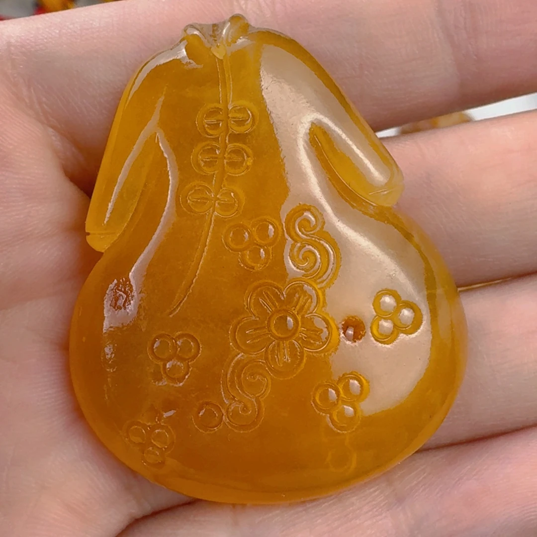 蜜蜡未镶嵌裸石全品 8.7g44.7×37×8.2mm