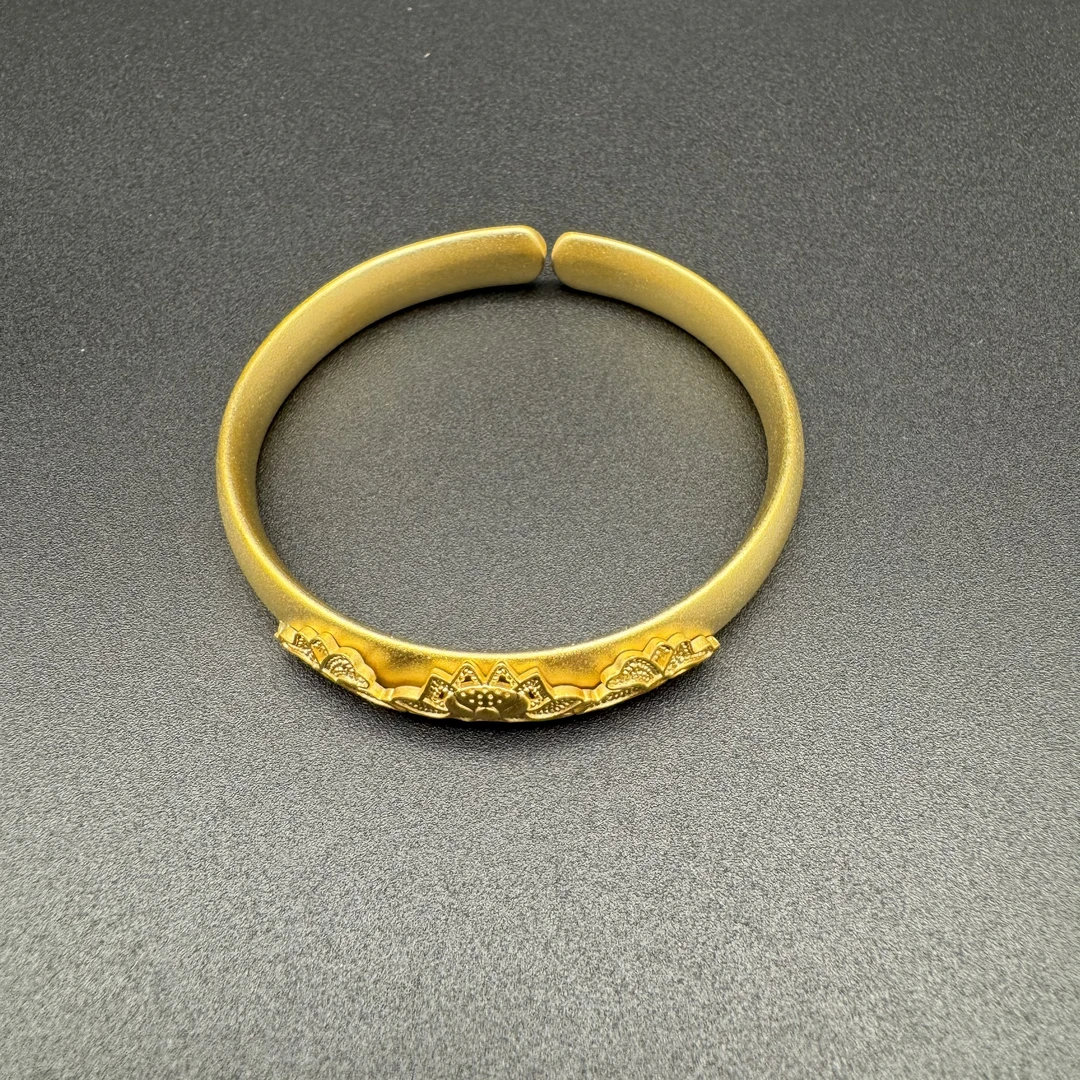 JFL8312轻奢高端设计手镯